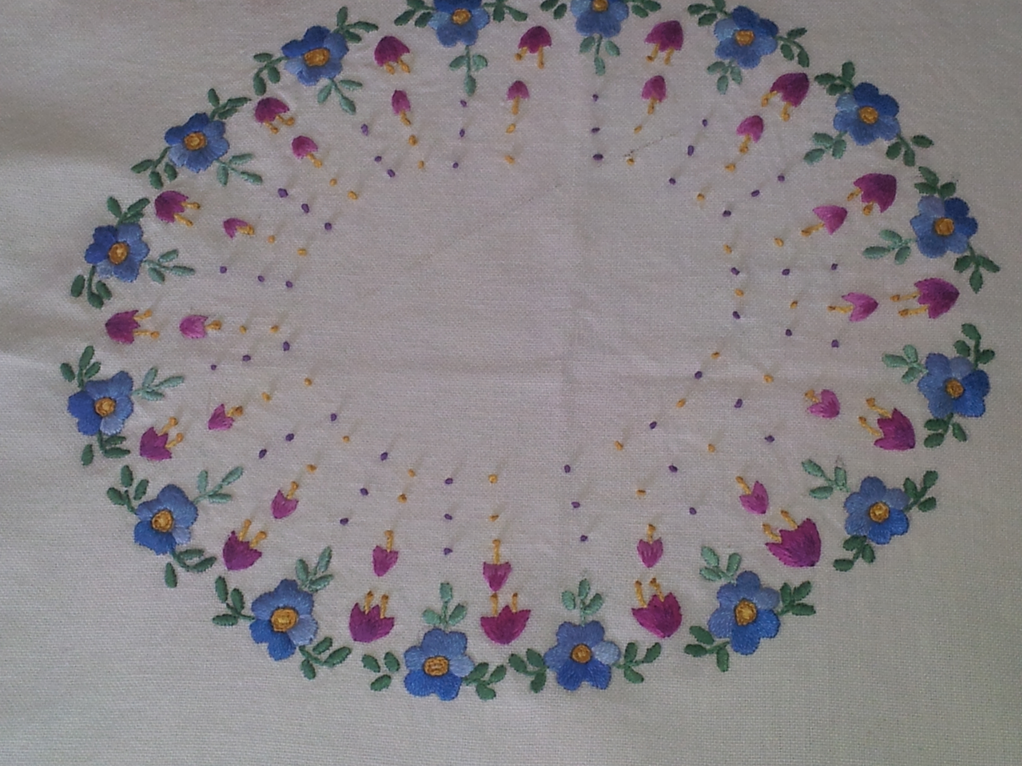 vietnam Hand Embroidery table on Runner Pinterest Pin Cotton Table  runner 31011
